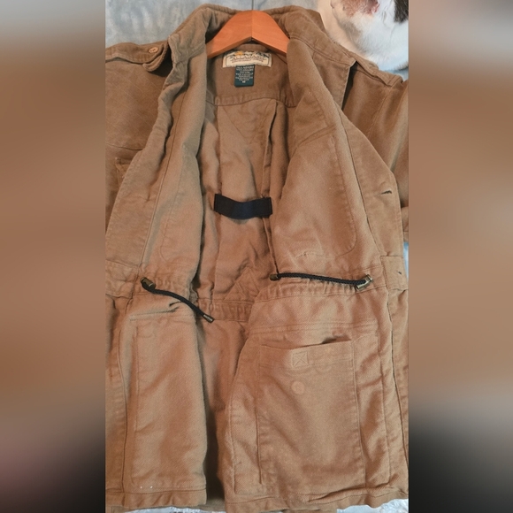 Allagash Cotton Men's Field / Hunting Jacket in Tan, Size M (1112) - Picture 11 of 14